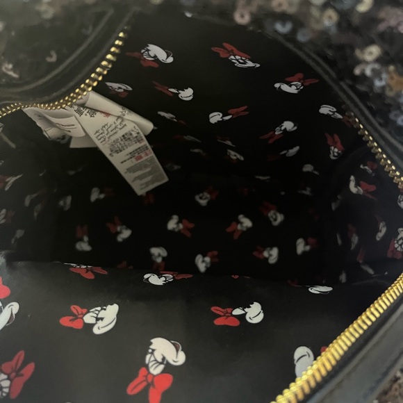 SOLD Minnie Mouse Sequin Disney Loungefly Backpack ❤️☁️✨ - Picture 12 of 12